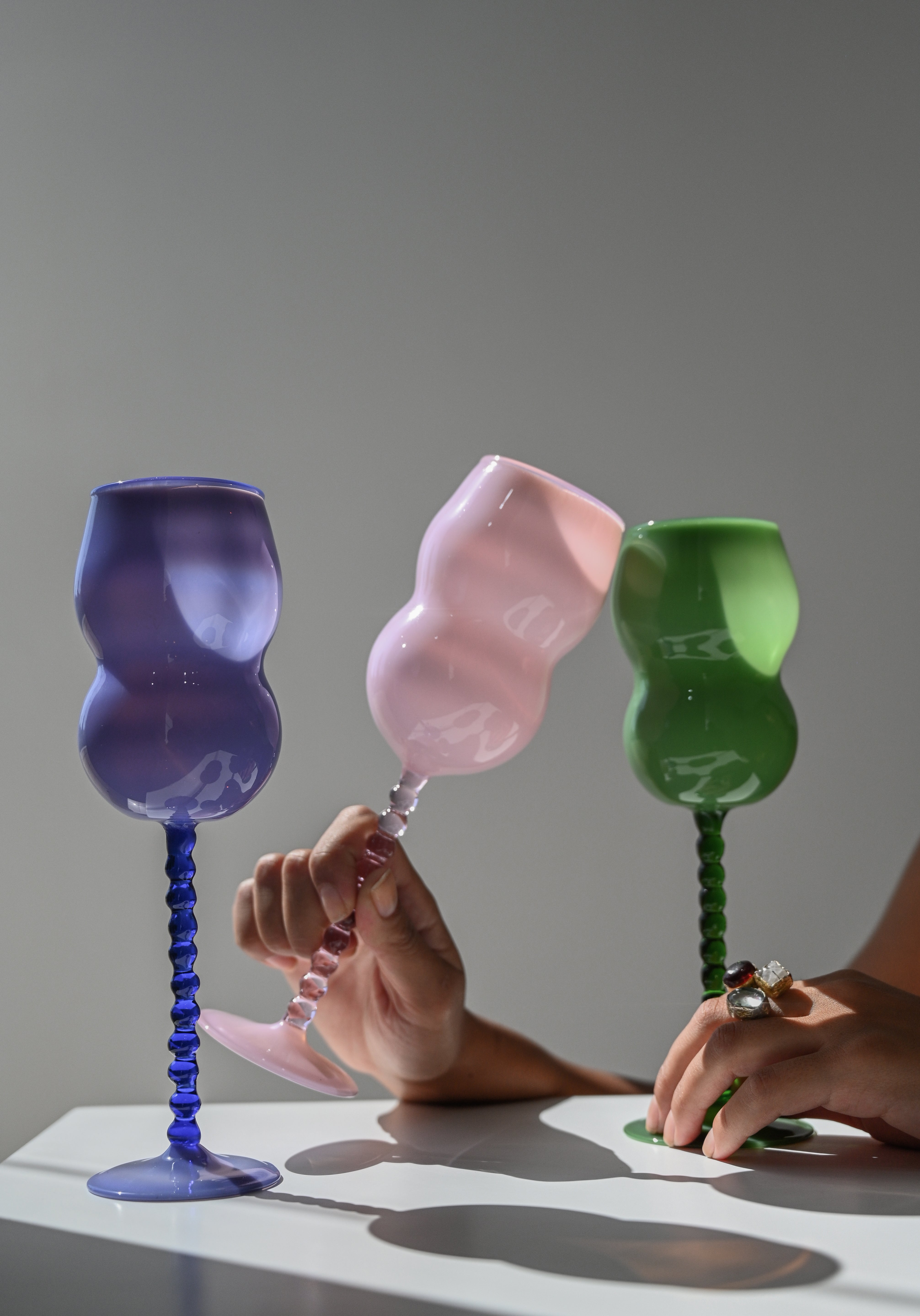 Dreamlike wine glasses Trio