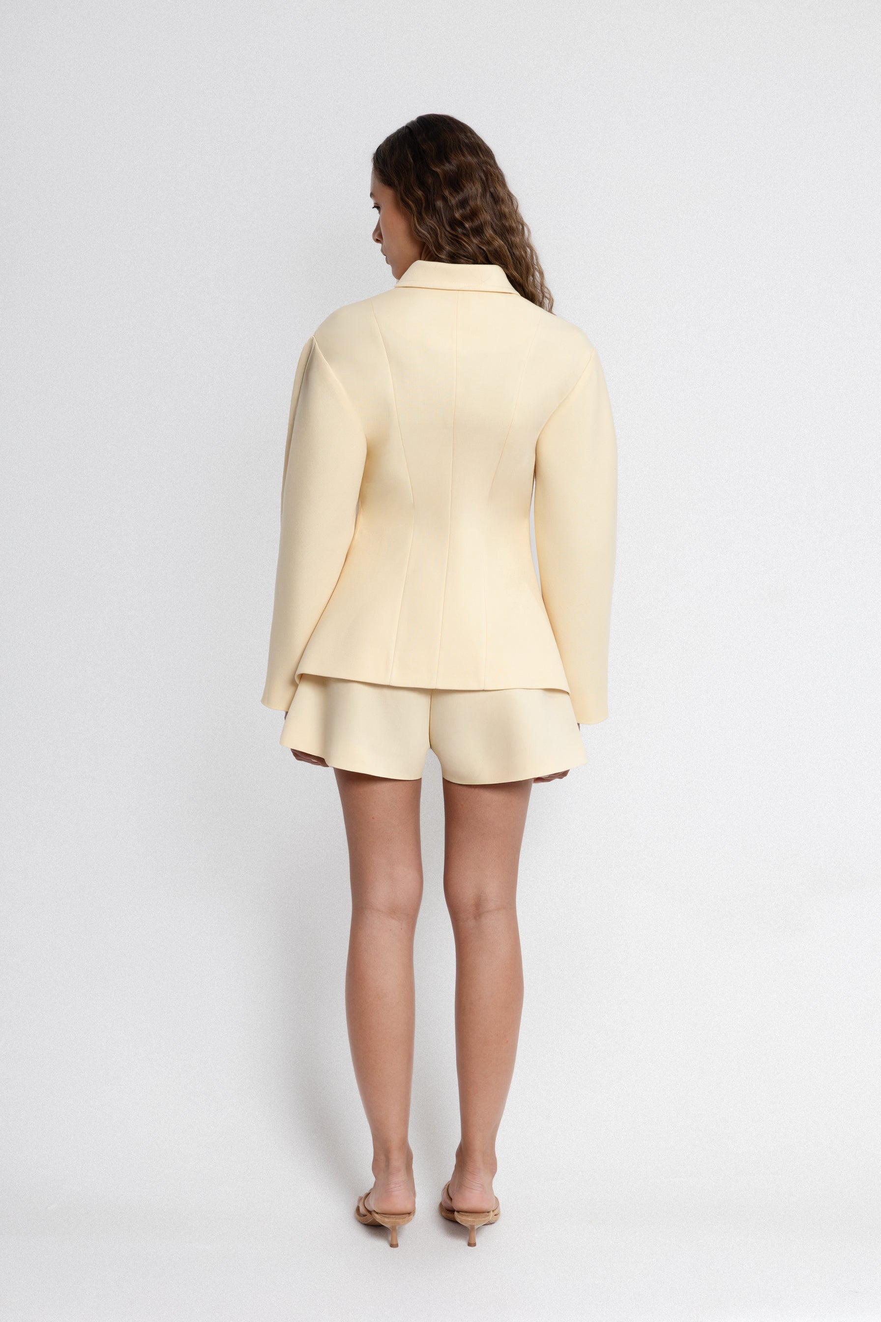 Contour Butter Yellow Jacket