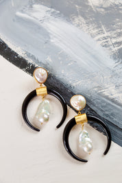 RHEA in Baroque Pearls