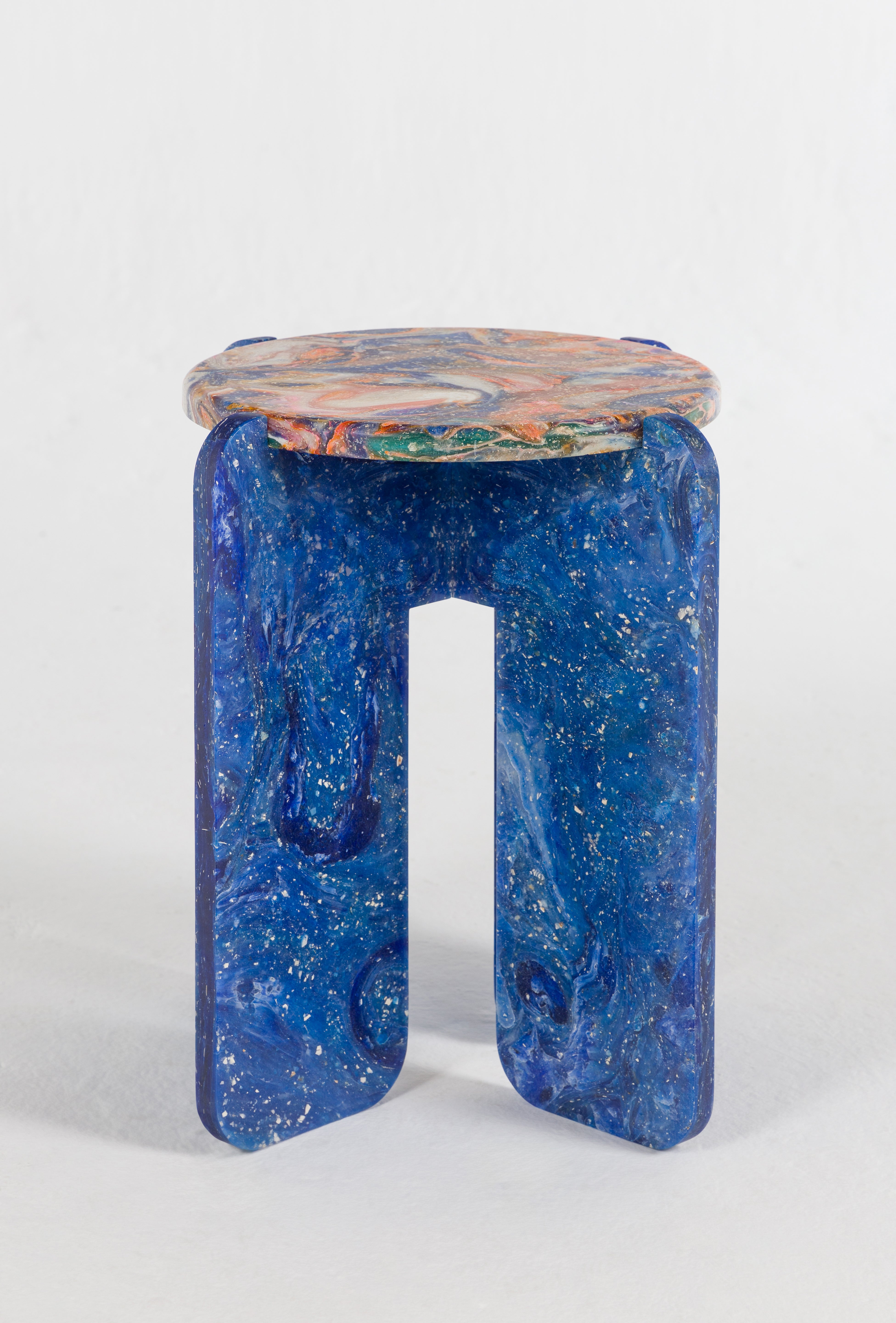 Planet Wave stool/side table