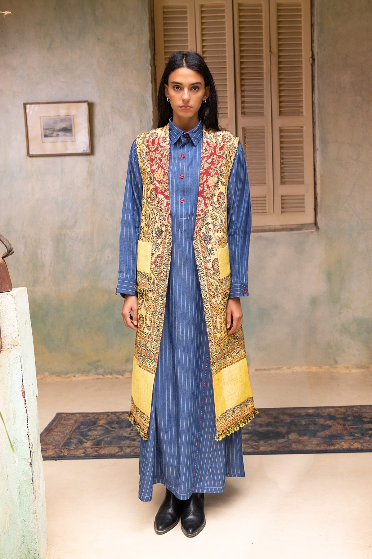 Long Omda Vest