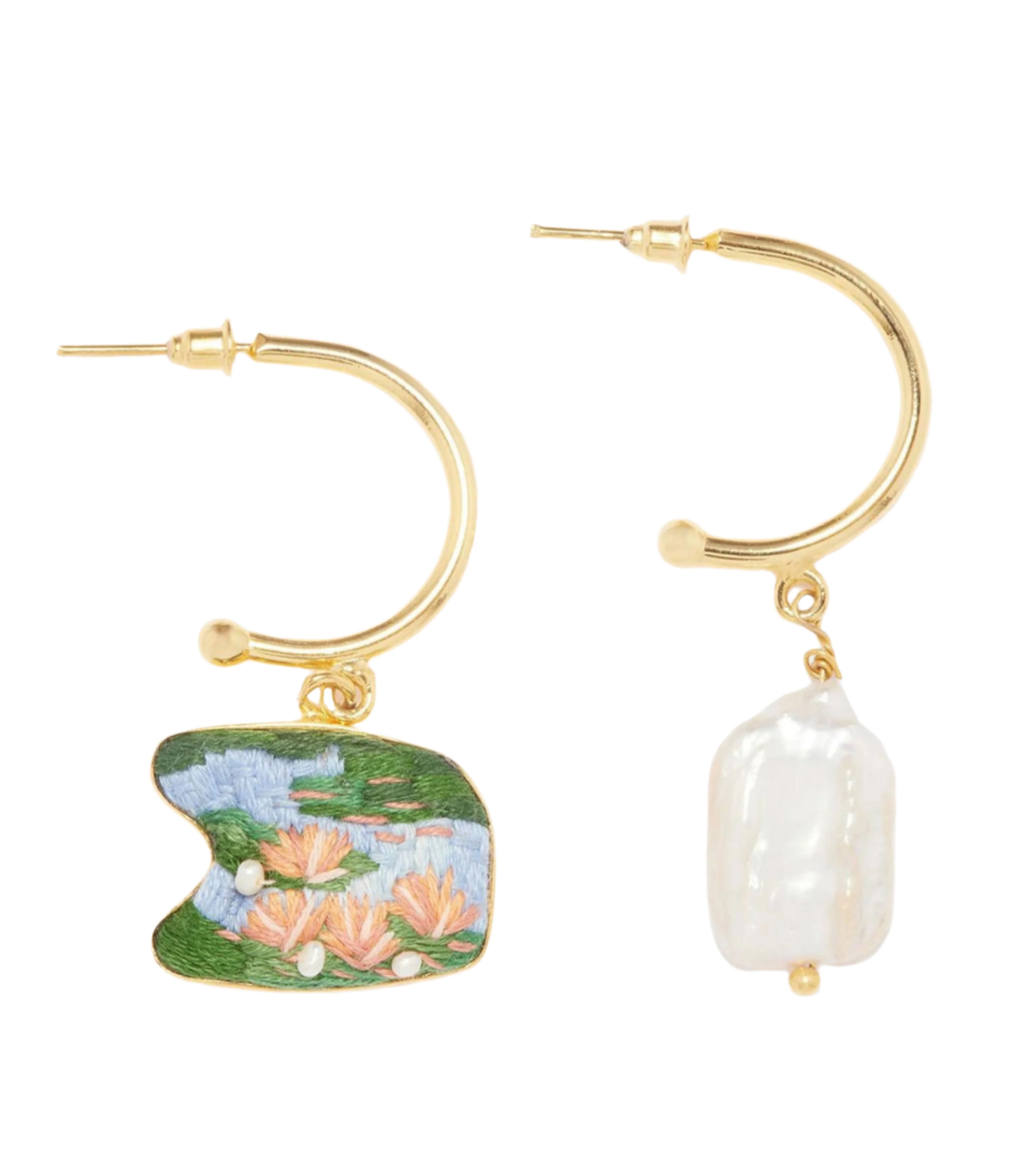 Mismatch Water Lilies Earring