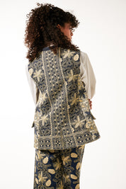 Omda Vest