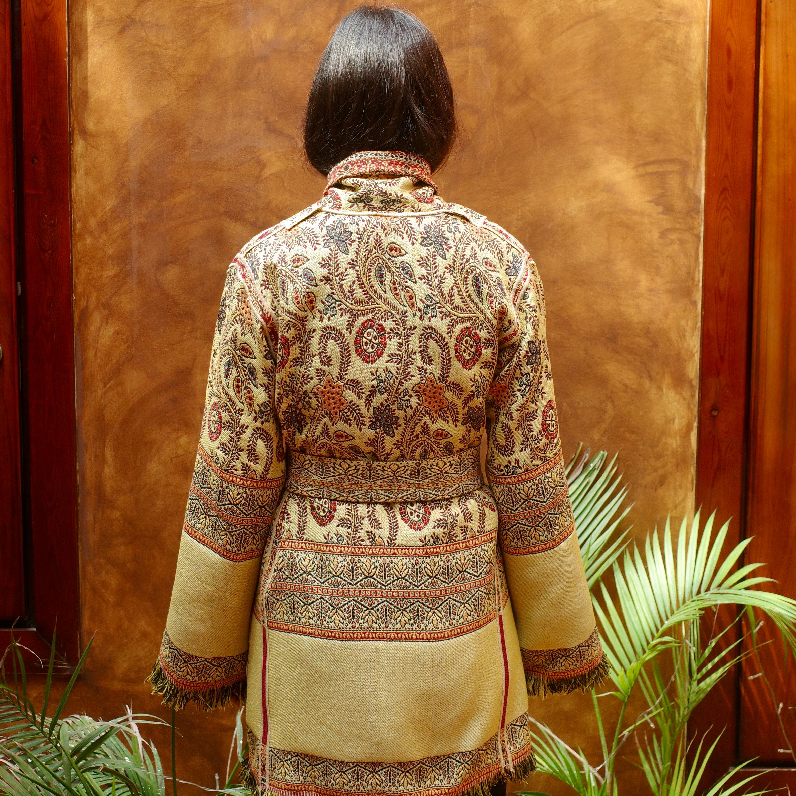 OmdaWrapKaftanSide1Back.jpg