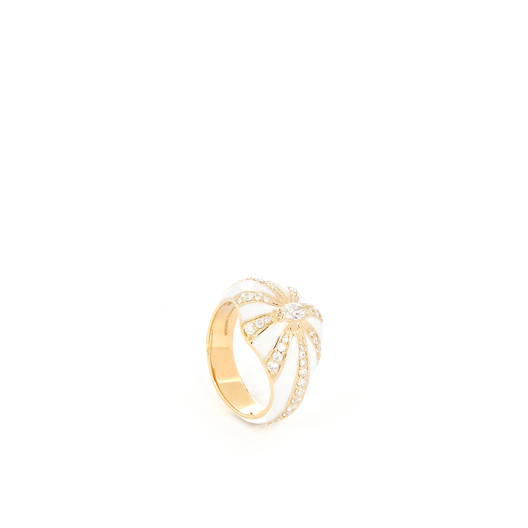 Lila ring