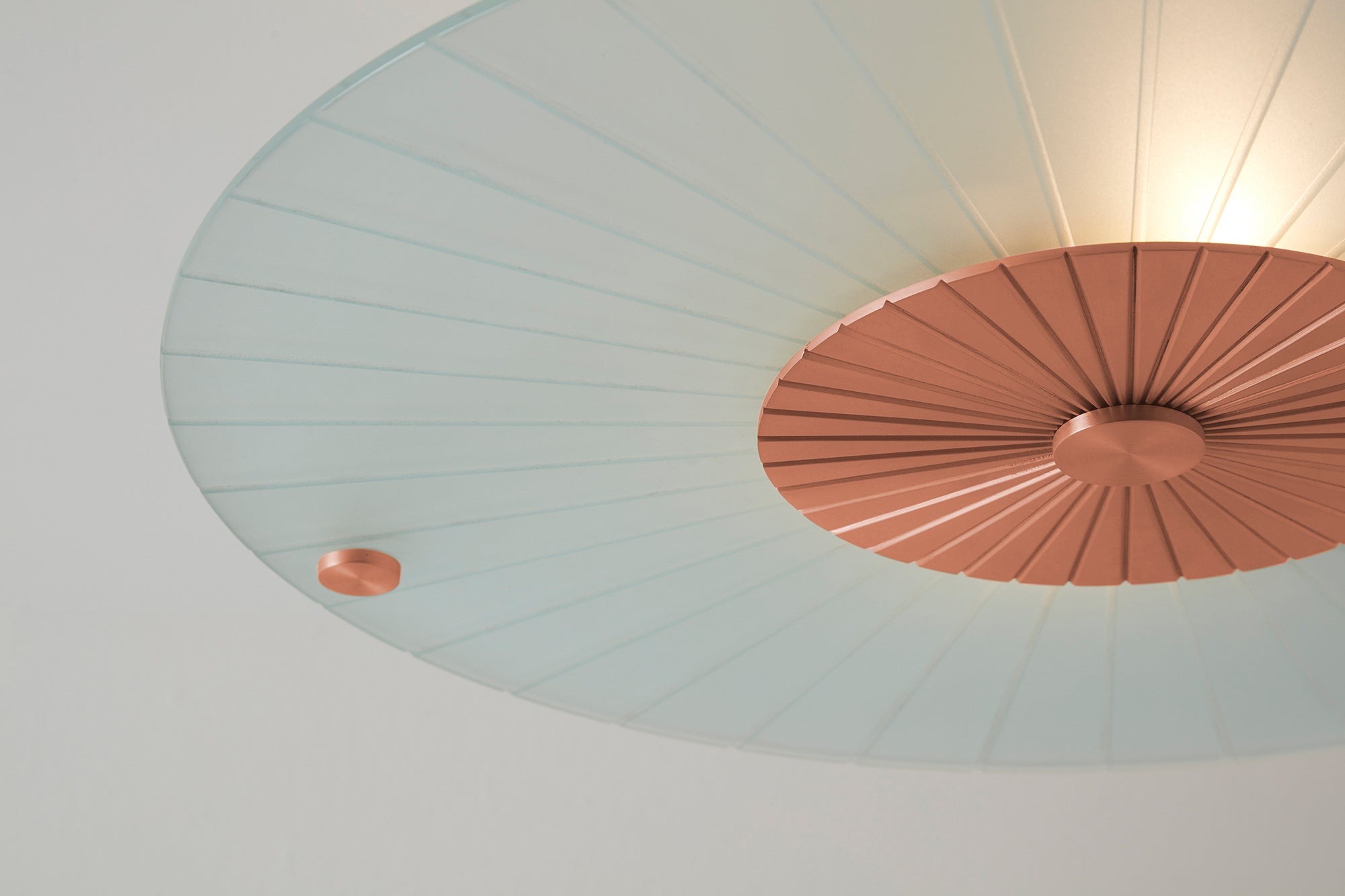 Maiko ceiling mounted