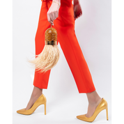 Pill Feathered Topaz